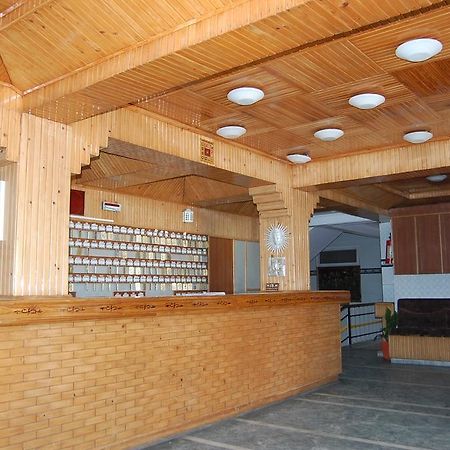 Hotel Gulmarg Regency Шимла Экстерьер фото